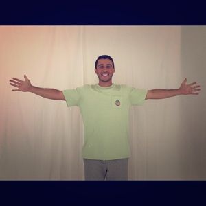 LIGHT GREEN TEE - SHORT SLEEVE 🧤🪀🔋♻️